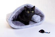 Cat cozy and Belly Roll - Silver - Funraise 